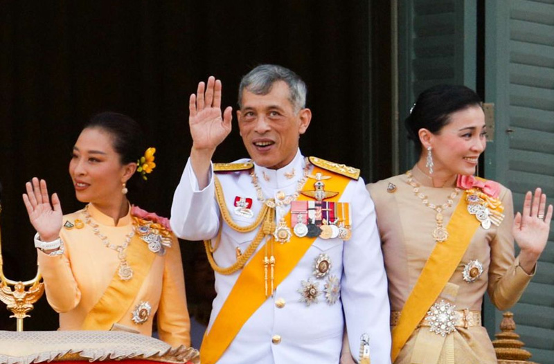 Королевская семья Короля Таиланда Рамы X